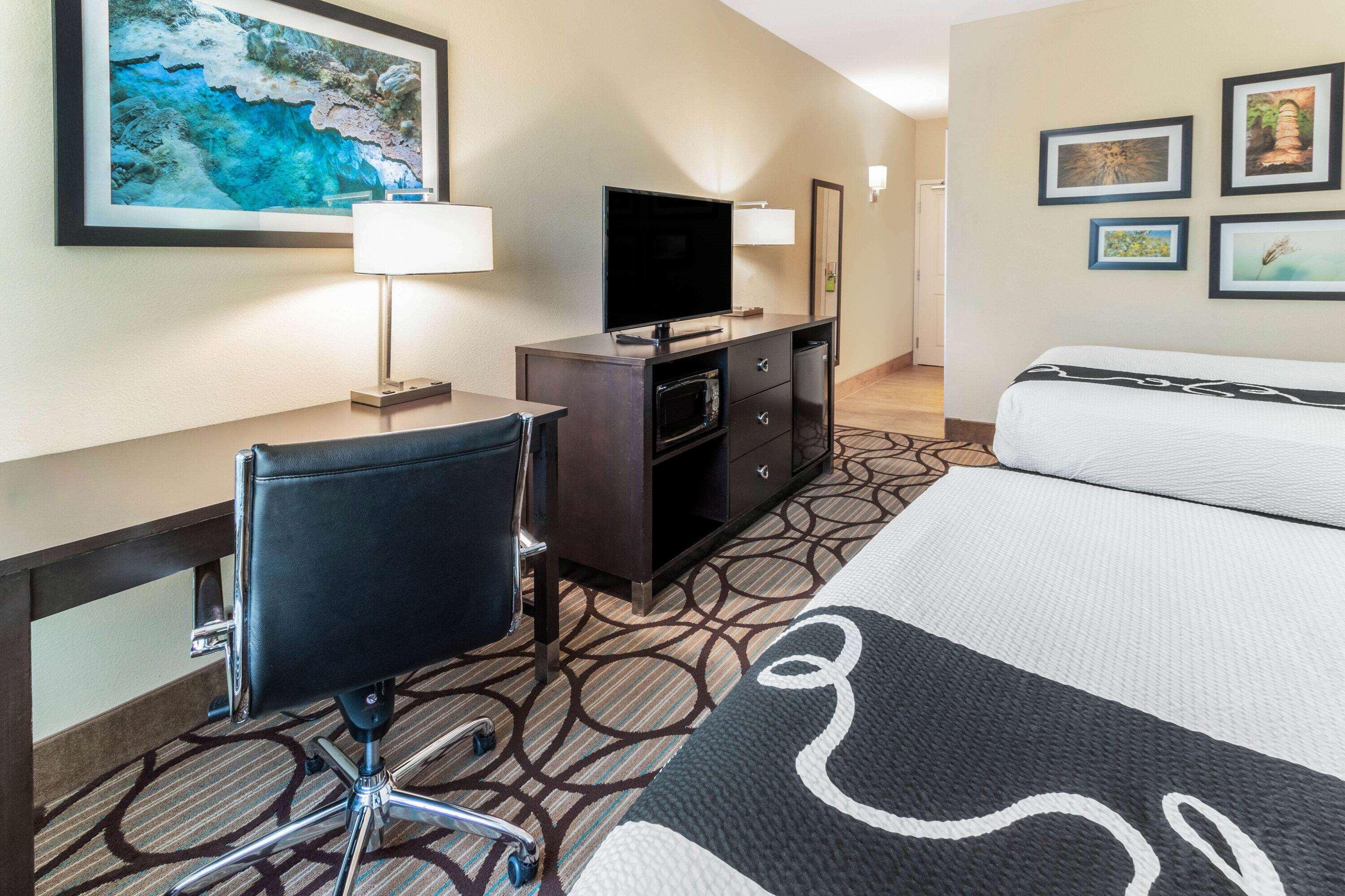 La Quinta By Wyndham Carlsbad Hotel Kültér fotó