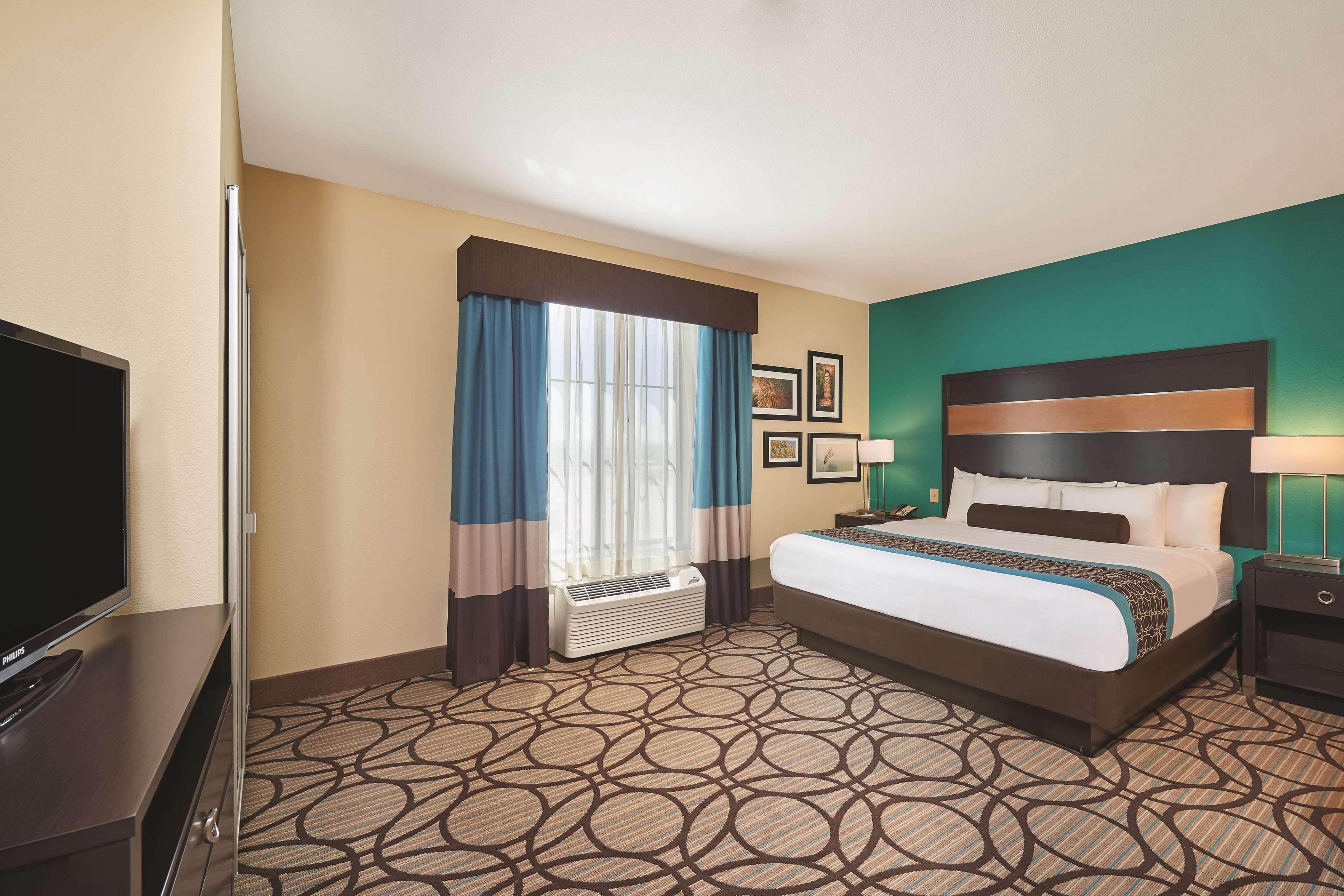 La Quinta By Wyndham Carlsbad Hotel Kültér fotó